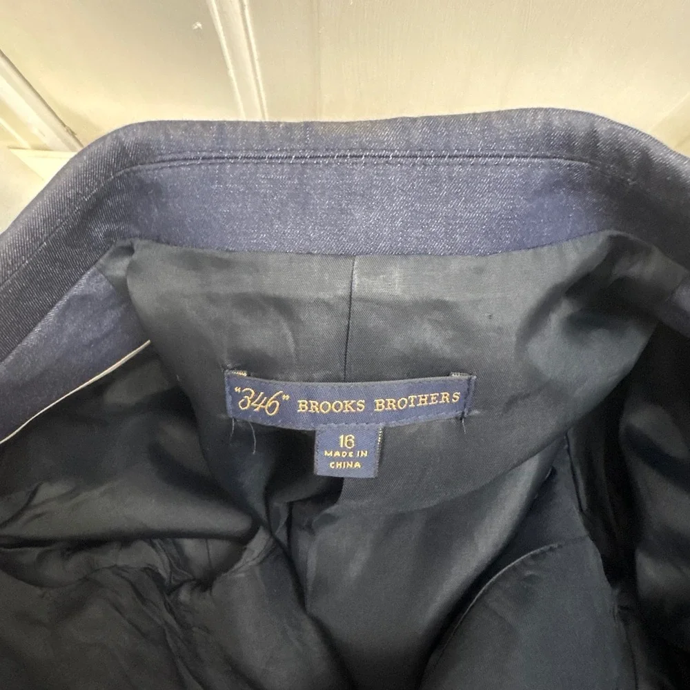Brooks Brothers pit 22